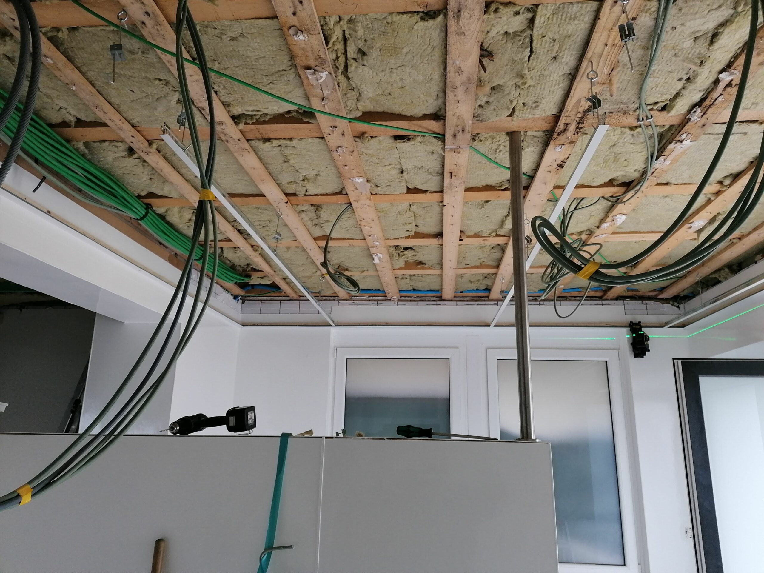 plaatsing systeem plafond vanderheyden ARP kabels leidingen 1